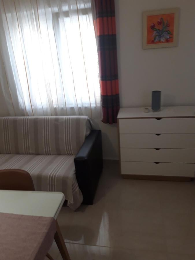 Apartments Smiljana Mucic Makarska Eksteriør bilde