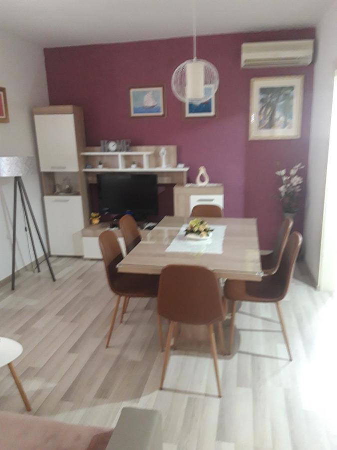 Apartments Smiljana Mucic Makarska Eksteriør bilde